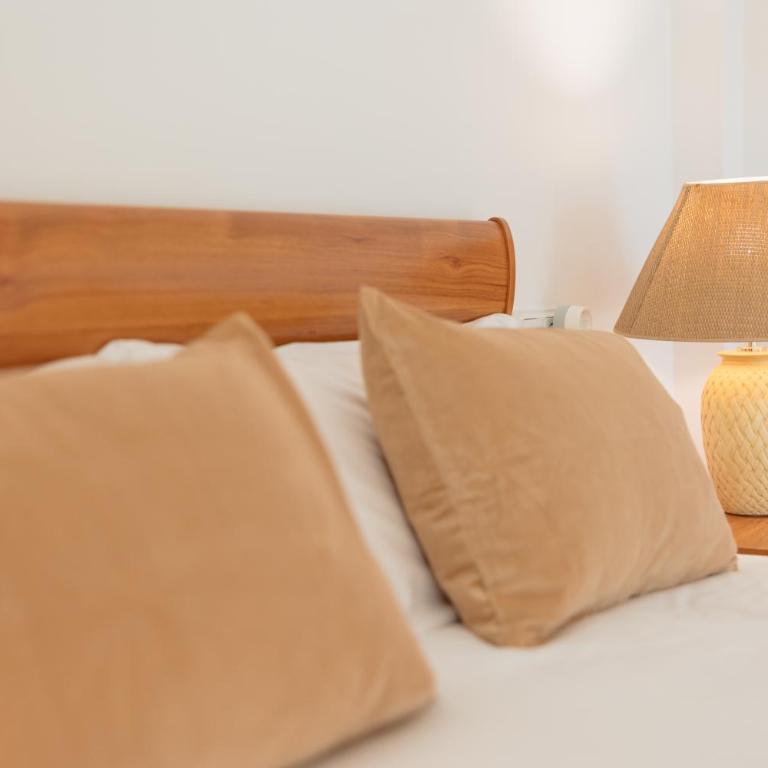 Apartment, close to beaches, restaurants and supermarkets, in urb. Marbella Park Beach, Elviria - Two-Bedroom Apartment - 40