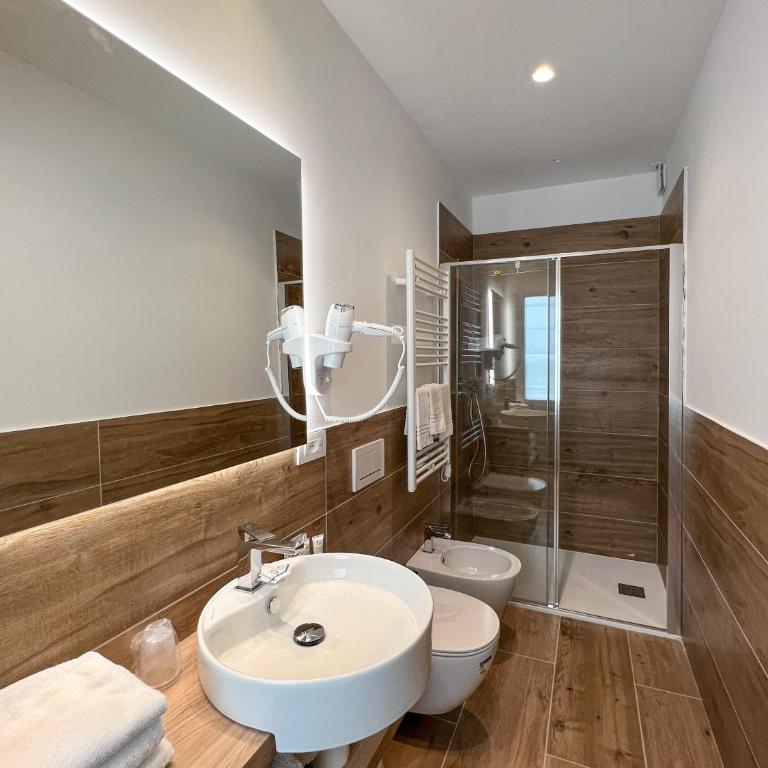 M14 RESIDENZA BASSANELLO - Camera Deluxe (2 Adulti + 1 Bambino) - 9