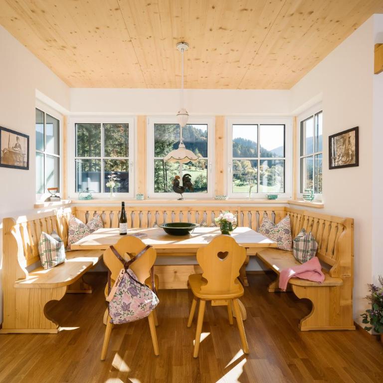 Narzissendorf Zloam am Grundlsee - Two-Bedroom Apartment - 5