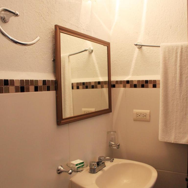 Suites Plaza del Rio - Family Hotel Malecón Centro - Suite Master Superior - 5