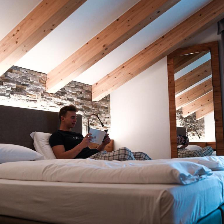 Wellness Hotel Lupo Bianco - Camera Doppia con Letti Singoli con Vista - 2