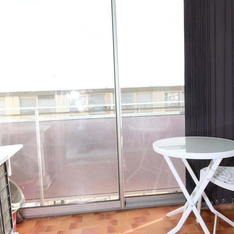Appartement T1 confortable - climatisé, proche des thermes, avec loggia et équipements modernes - FR-1-553-10 - Apartment (2 Erwachsene) - 9