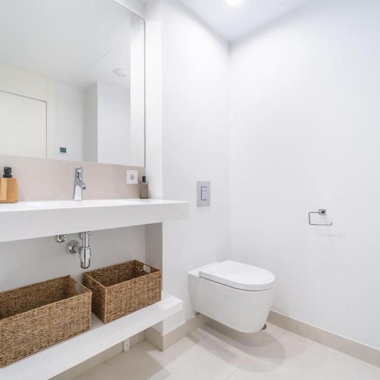 HigueronRentals Majestic Alboran - Apartamento de 2 dormitorios - 50