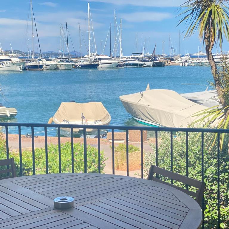 MarinesAppartement, Le quai Tropézien marina - Apartment mit Meerblick - 1