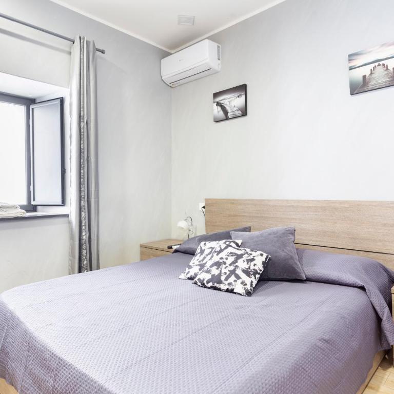 Mary's House - Double Room with Private Bathroom - 7