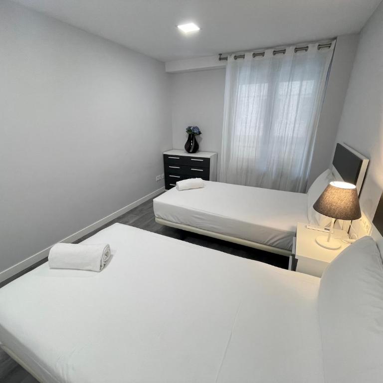 DAU Centro Free Parking II - Two-Bedroom Apartment - 6