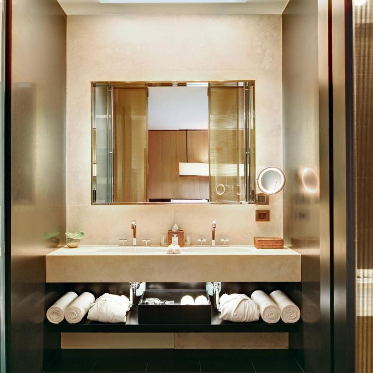 Bvlgari Hotel Milano - Deluxe Suite mit Blick auf den Garten - 12
