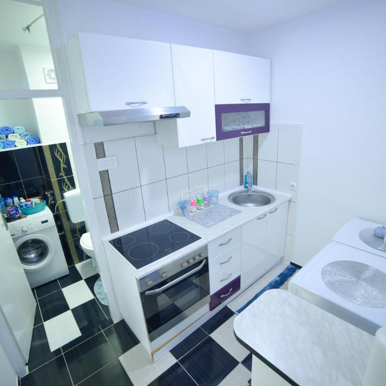Apartman Kan - One-Bedroom Apartment - 13