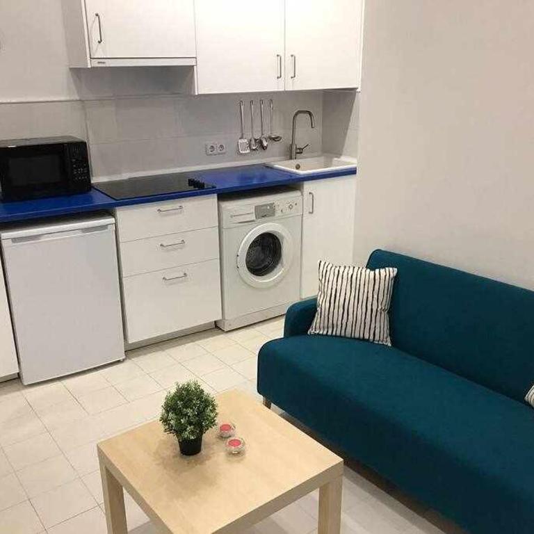 Un genial estudio en el barrio las cortes - Apartamento de 1 dormitorio - 13