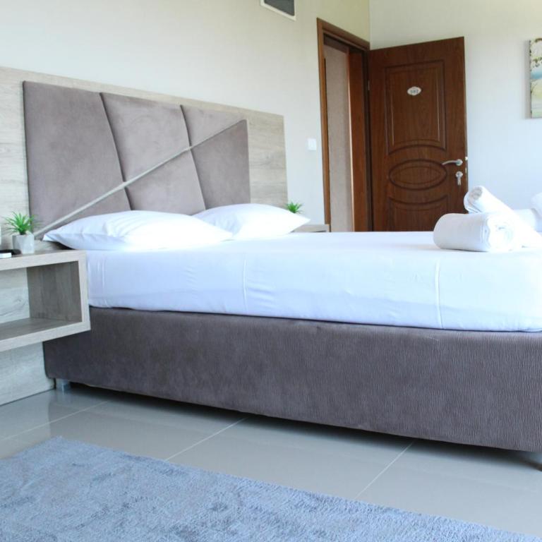 Vista Apartments - Porodična Soba sa Balkonom - 9
