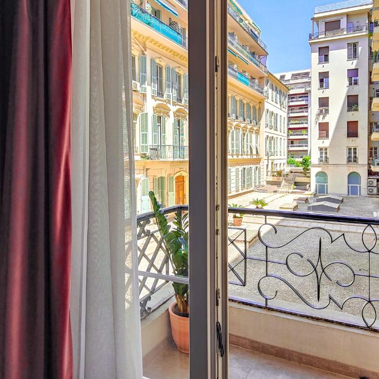Hotel Aparthotel AMMI Nice Lafayette - Studio Standard avec Balcon - 9