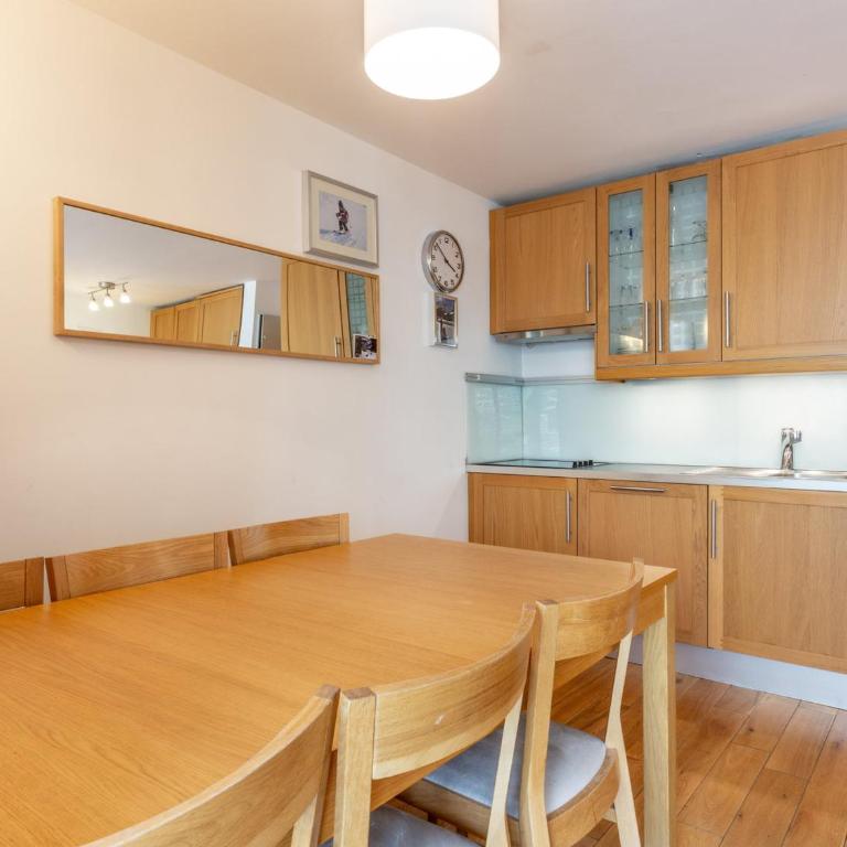 Appartement contemporain de standing skis aux pieds, à proximité du village des enfants - Val d'Isère - FR-1-694-171 - Appartement - 8