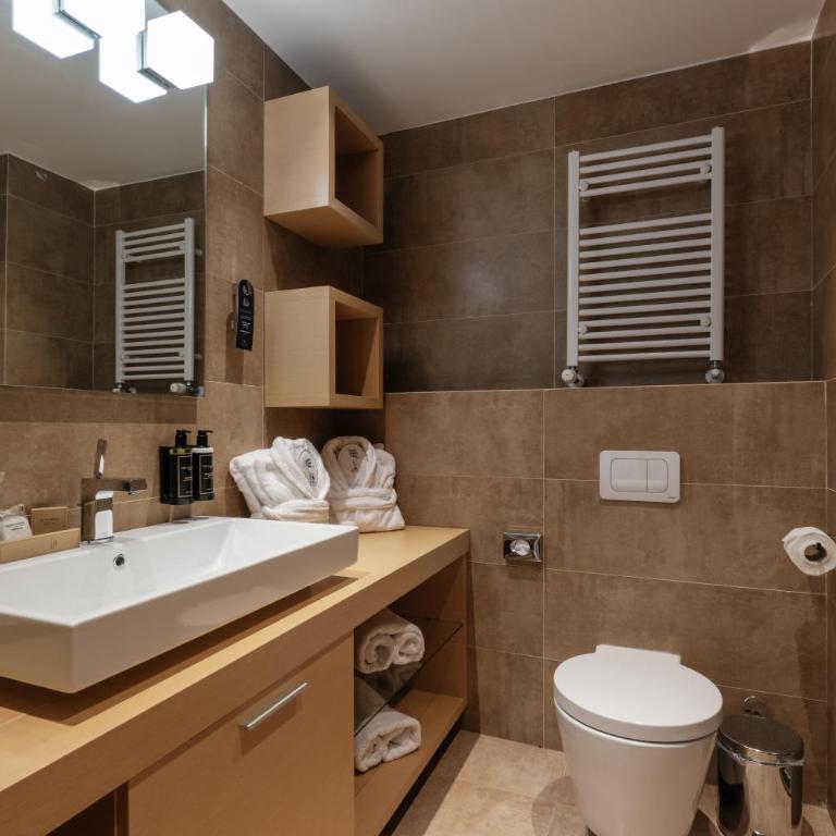 Eurostars Queen of Montenegro - Premium Suite sa Terasom - 6