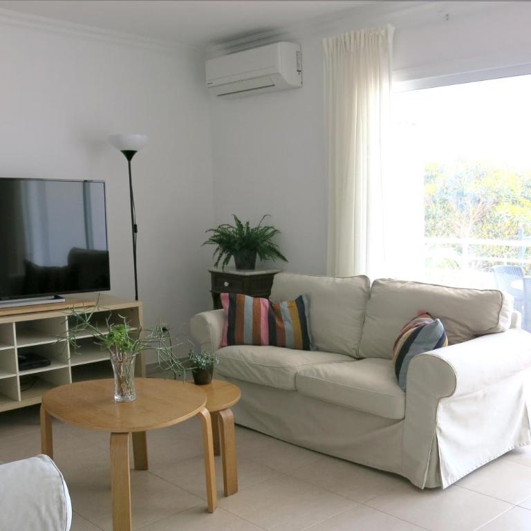 Gorgeous Sea Views and Great Location! - Apartamento de 3 dormitorios - 10