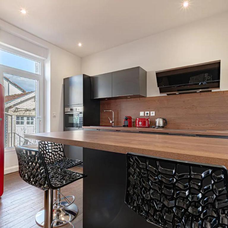 Les Suites Locarno, Parking-Proche gare - Appartement 1 Chambre - 5