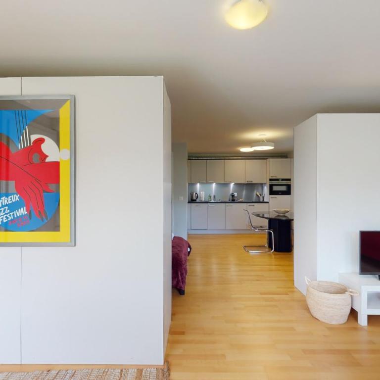 Spacious studio in a quiet area of Sierre - Studio mit Terrasse - 15