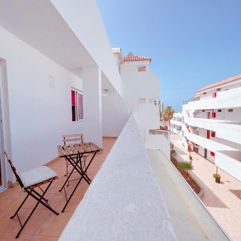 Central 1BR in Las Americas, Walk to Beach and Fun, LA103 - Apartment - 17