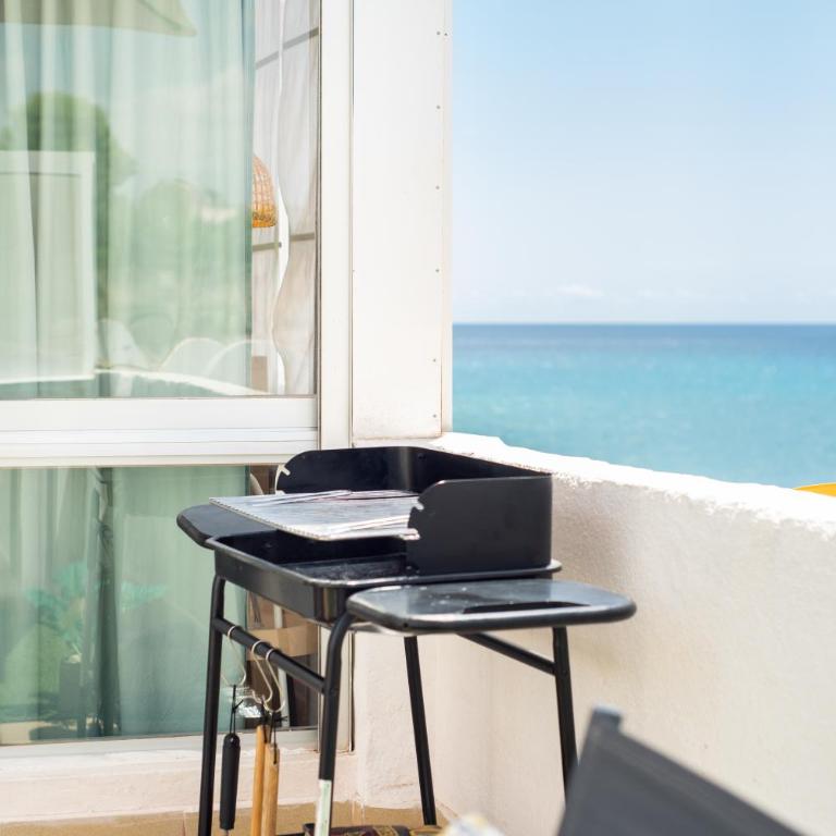 Ático Frente al Mar 2 Terrazas Barbacoa y Parking Sujeto a disponibilidad - Apartamento - 60