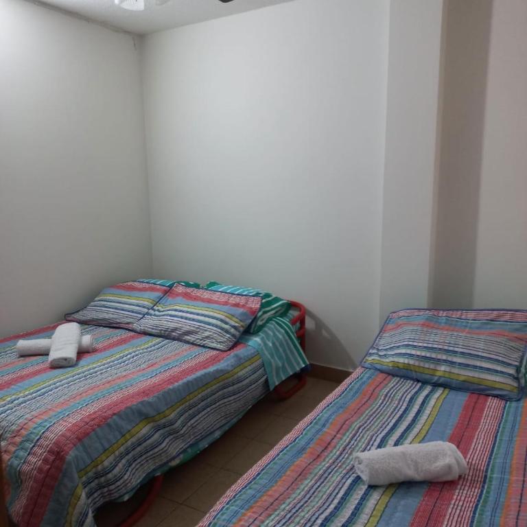 Apartamento Ubicadisimo Melgar lll - Two-Bedroom Apartment - 14