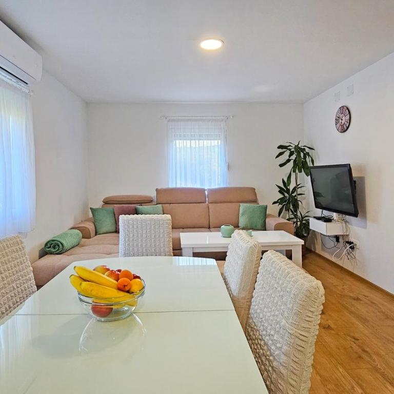 Holiday Home Natura with private pool - Vacation Home - 3