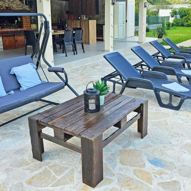 Holiday Home Natura with private pool - Vacation Home - 33