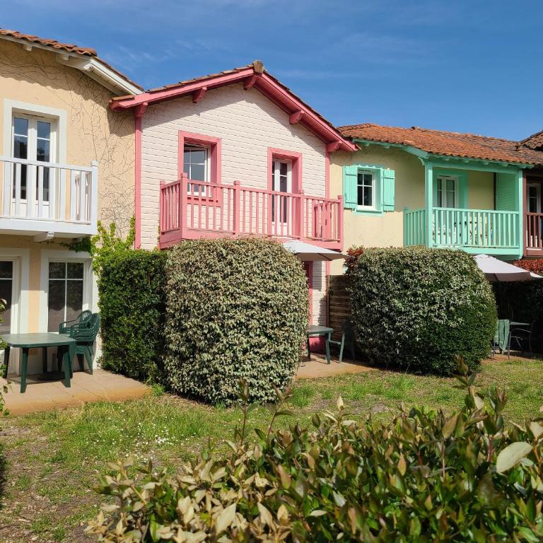 Appartement Domaine du Golf avec Piscine - One-Bedroom Apartment - 30