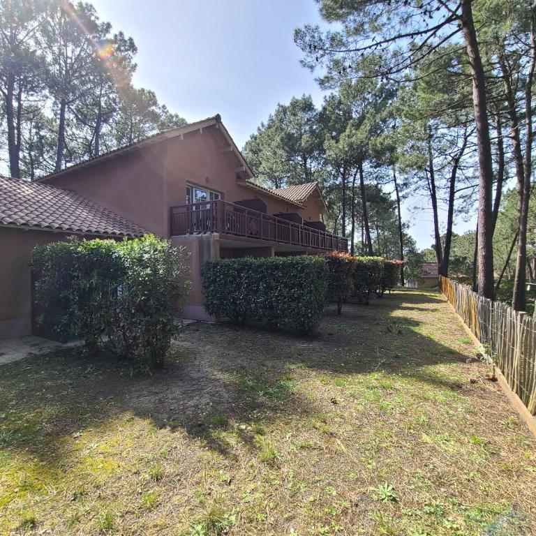 Appartement Domaine du Golf avec Piscine - One-Bedroom Apartment - 23