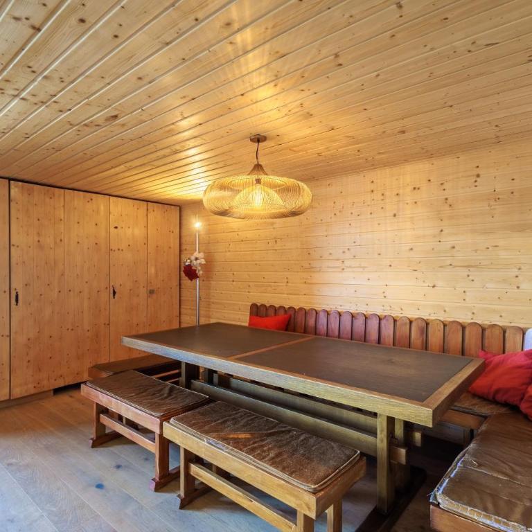 Superbe appartement, en 2 parties, au centre d'Anzère - Apartment - 9
