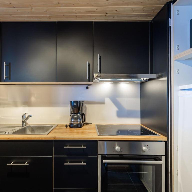 Superbe appartement, en 2 parties, au centre d'Anzère - Apartment - 13
