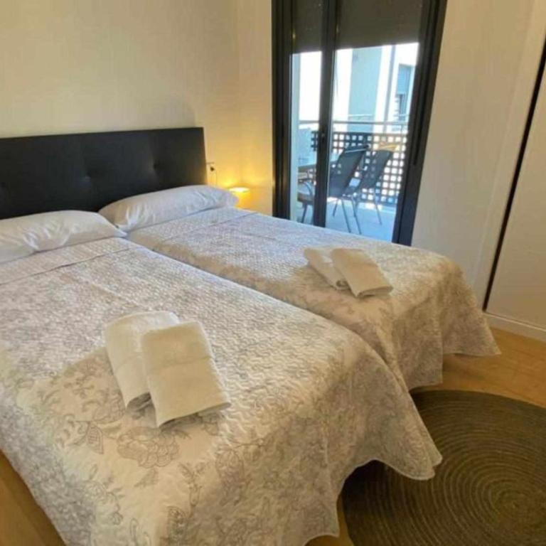 MAR DE LLANES - Three-Bedroom Apartment - 20