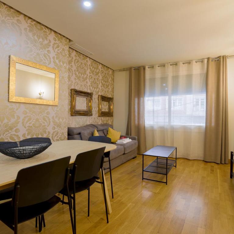 Alcam Gold - Standard Two-Bedroom Apartment - 3