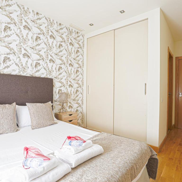 Alcam Gold - Standard Two-Bedroom Apartment - 5