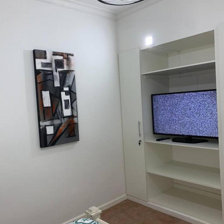 Casona centrica alameda Mendoza - Three-Bedroom House - 16