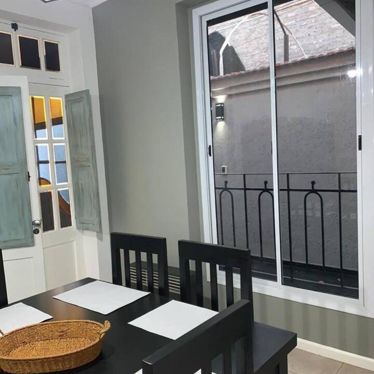 Casona centrica alameda Mendoza - Three-Bedroom House - 26