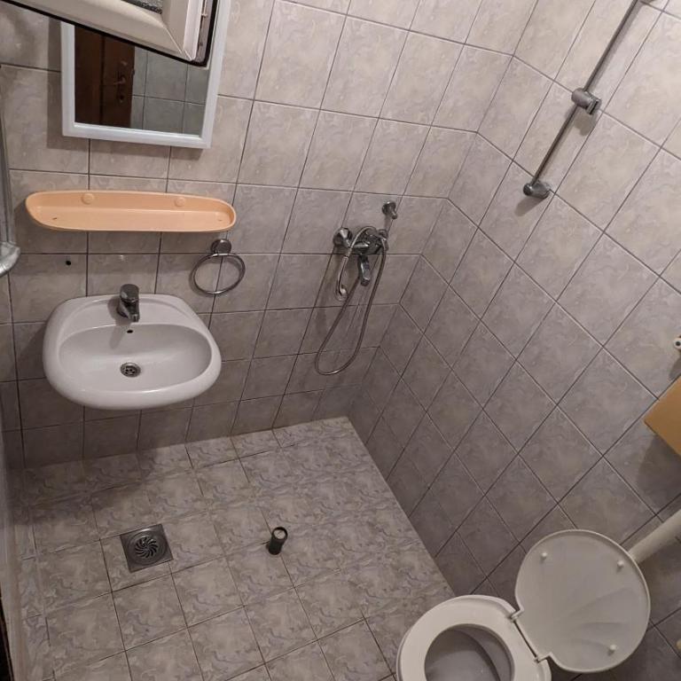 Private guest-house Gutic - Trokrevetna Soba - 4