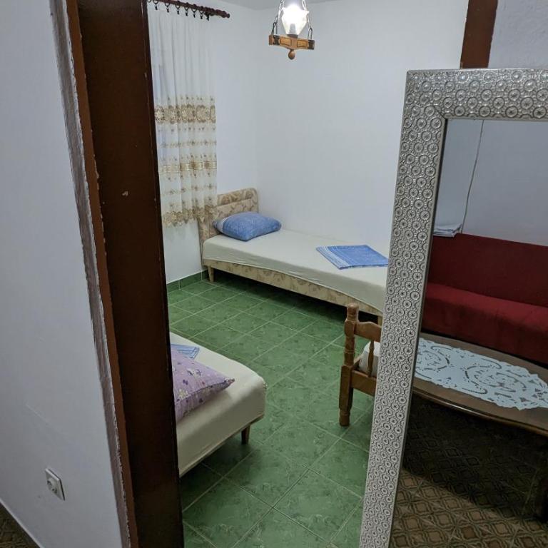Private guest-house Gutic - Porodična Soba - 20