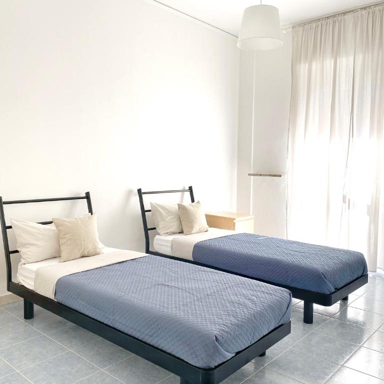 NERI Rooms - Double or Twin Room with Shared Bathroom - 2