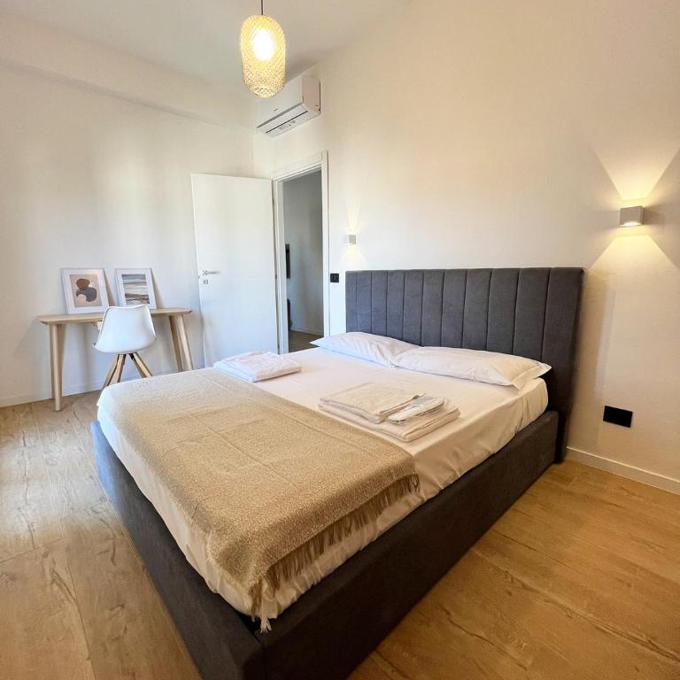 Juliet's Apartment Verona - One-Bedroom Apartment - 12