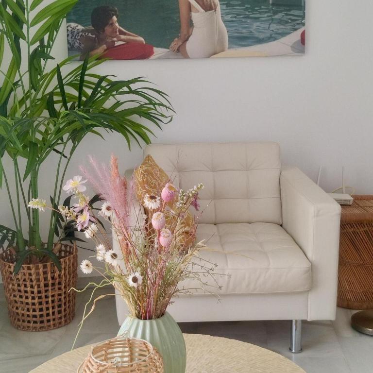 Relaxed Retreat With Pool - Casa Vacacional de 3 dormitorios - 26