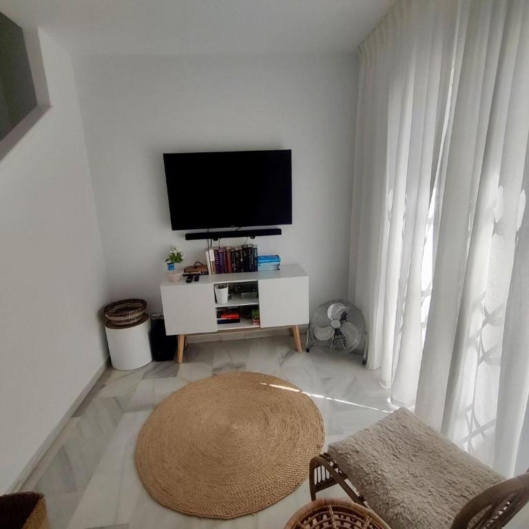 Relaxed Retreat With Pool - Casa Vacacional de 3 dormitorios - 12