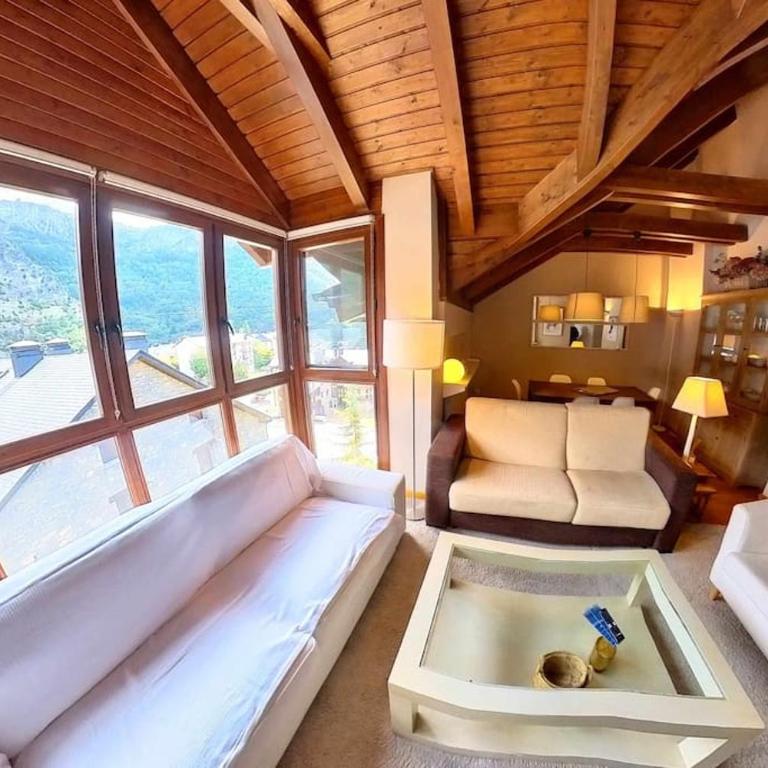 El Ático de Luz - tucasaenlospirineos - Three-Bedroom Apartment - 17