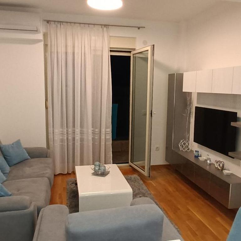 Apartman LORENA - blizu Slovenske plaže, sa GARAŽOM - One-Bedroom Apartment - 9