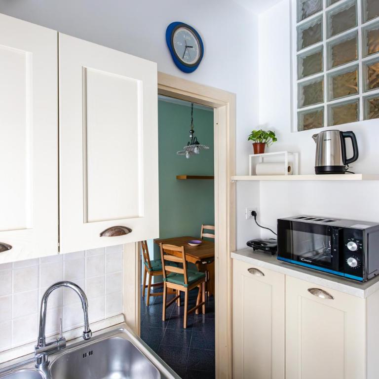 Severo Cento - One-Bedroom Apartment - 12