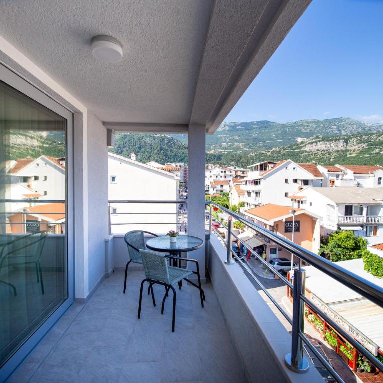 Apartments Sirena - Modern stay with free parking - Deluks Apartman - 20