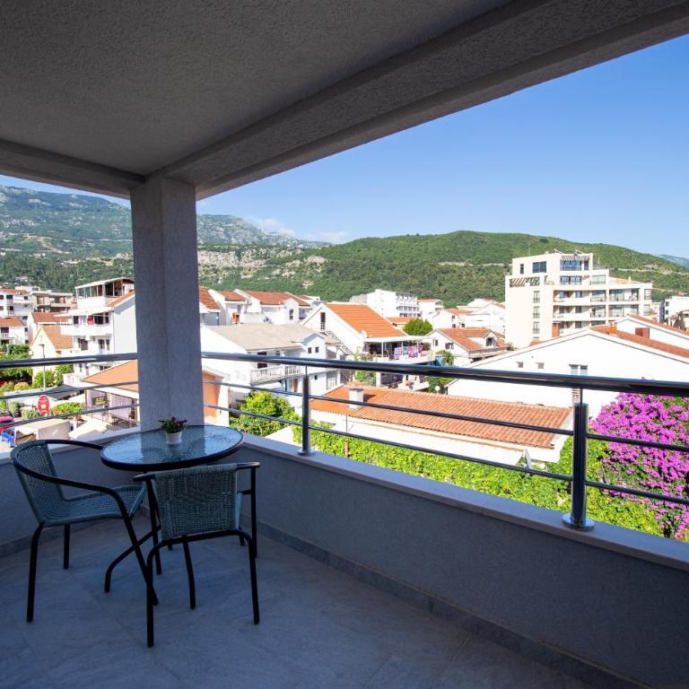 Apartments Sirena - Modern stay with free parking - Deluks Apartman - 22