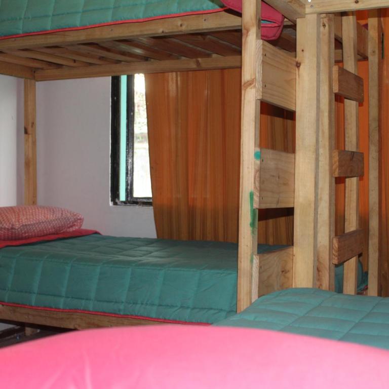 Hostel Posada de Gallo - Cama Individual en dormitorio compartido de 6 camas - 6