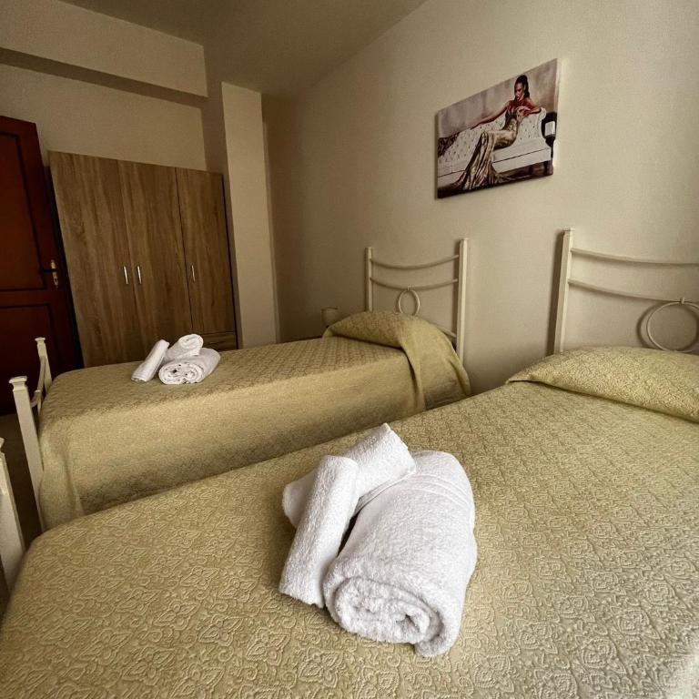 Appartamento Niki&Raffy - Two-Bedroom Apartment - 25