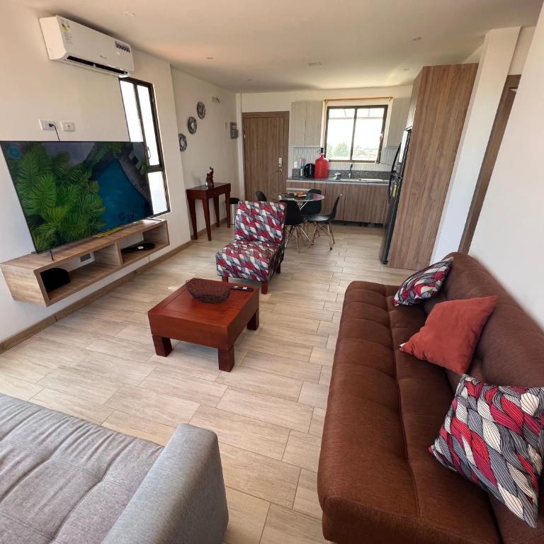 DEPARTAMENTO 5to piso CON VISTA AL MAR - Apartamento de 2 dormitorios - 28