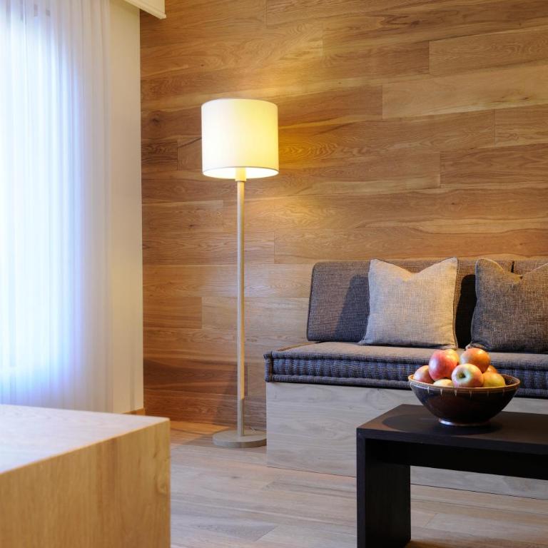Bio & Wellnesshotel Pazeider - Healing Garden above Meran - Suite Familiare - Residence - 8