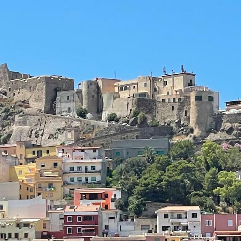 Appartamento Sea View Fronte Mare Castelsardo - Casa con 1 Camera da Letto - 13
